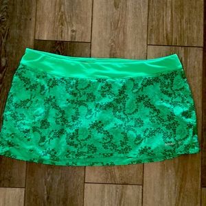 Womens sz XL Patagonia dri-fit skirt. So cute, great color! P/S free home.